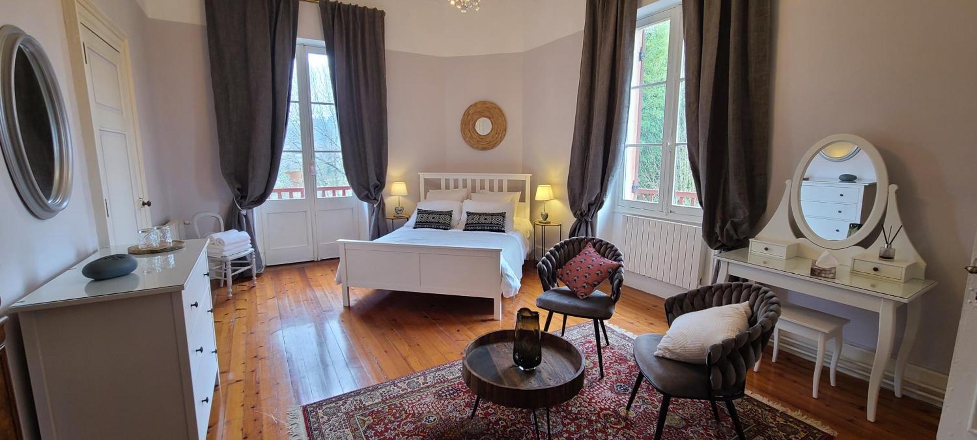 Le Manoir Du Moulin De Madame Bed & Breakfast Villeneuve-sur-Lot Dış mekan fotoğraf