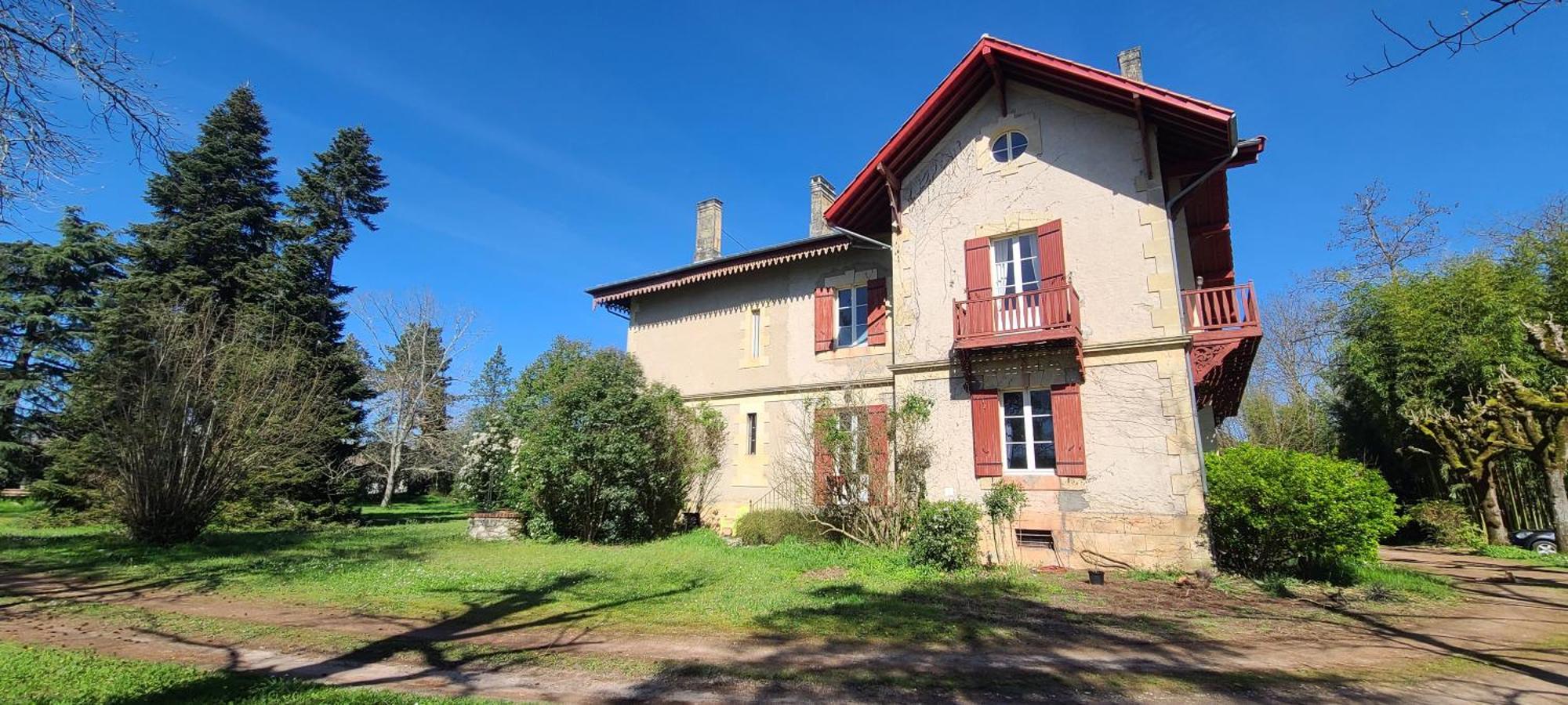 Le Manoir Du Moulin De Madame Bed & Breakfast Villeneuve-sur-Lot Dış mekan fotoğraf